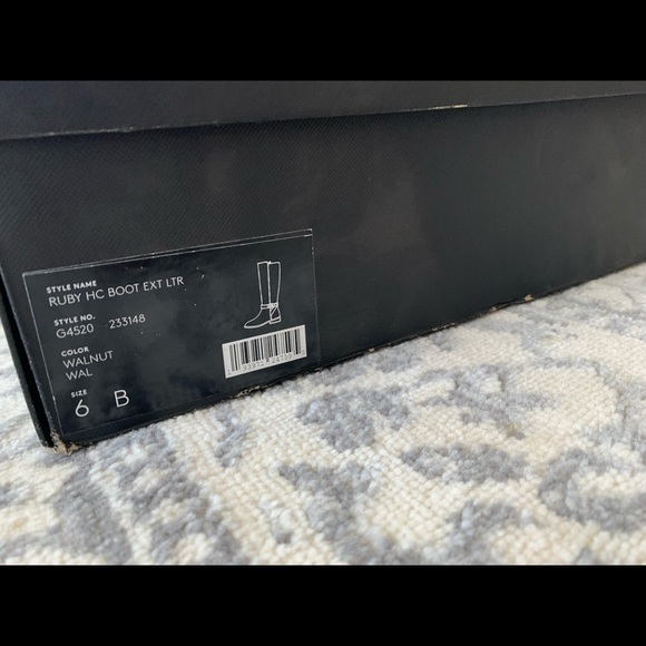 NWB COACH Ruby Horse and Carriage Boot with Extended Calf- Walnut Ruby Boot - Picture 5 of 6